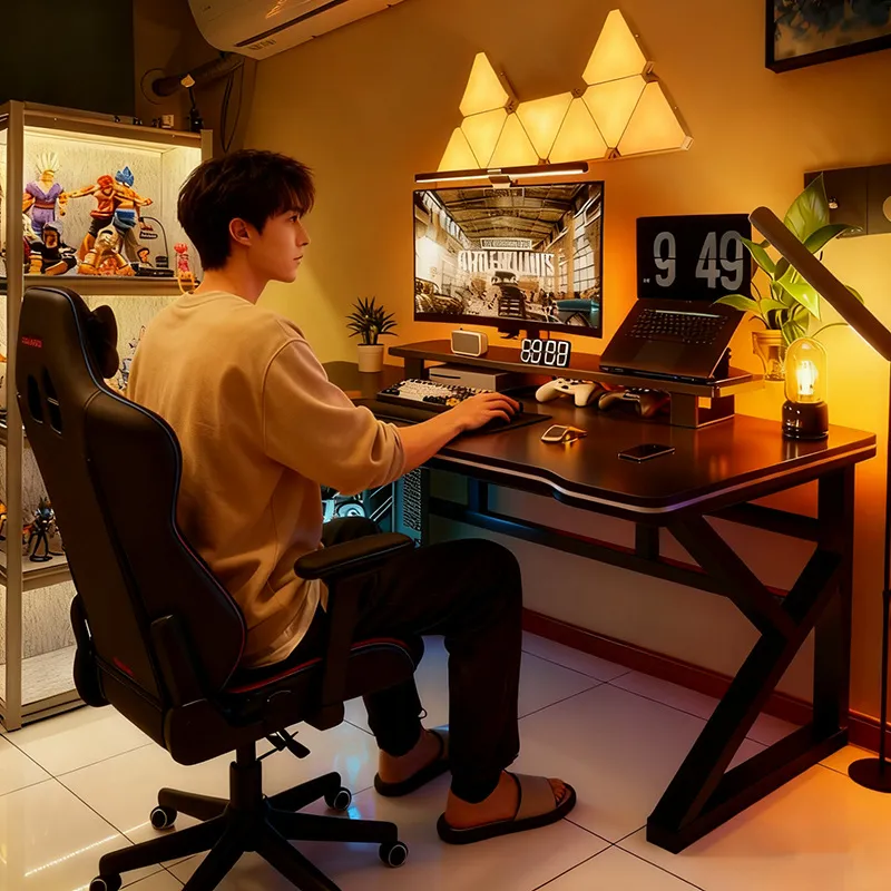Esports Gaming House - โต๊ะคอมพิวเตอร์สไตล์อีสปอร์ตสีดำสำหรับเล่นเกม เหมาะสำหรับห้องนอน โฮมออฟฟิศ โต๊ะทำงาน เฟอร์นิเจอร์สำหรับบ้านเช่า